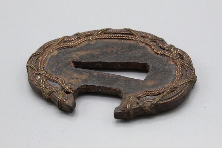 Japanese Tanto Tsuba Braided Wire Design . NNJ105 - Time Traveler Militaria