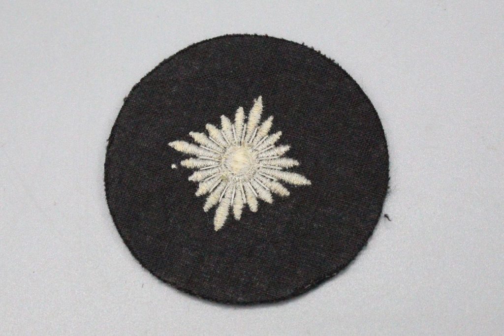 WW2 German Army Oberschutze Rank Pip . EFL3043 - Time Traveler Militaria