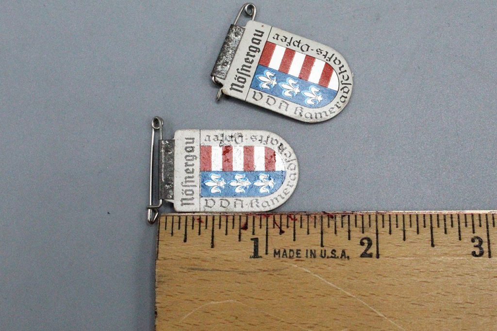 WW2 German WHW Tinnie - PER TINNIE . PIN168 - Time Traveler Militaria