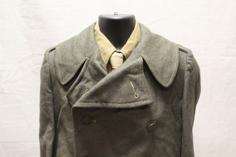 USMC WW2 Wool Winter Overcoat 2-S . UA893 - Time Traveler Militaria