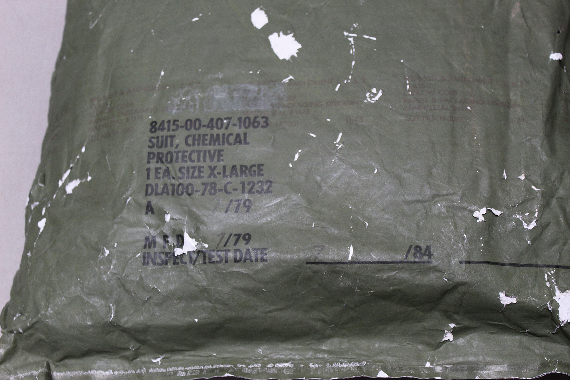 Military Chemical Protective Suit . FLU3757 - Time Traveler Militaria