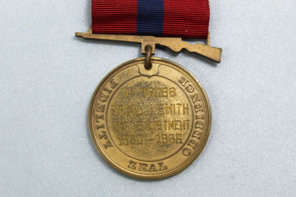 USMC Good Conduct Medal - Named 1930s . YMU3013 - Time Traveler Militaria