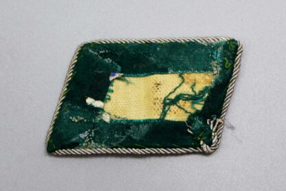 WW2 Luftwaffe Admin Official Single Collar Tab  . EFL4755 - Image 2