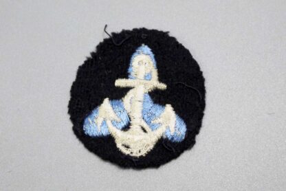 US WW2 Navy WAVES Cloth Collar Insignia . USP199 - Image 2