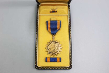 WW2 US Air Medal in Case . YMU4119