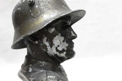 Early WW2 German Soldier Bust . EFL4763 - Image 8