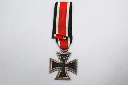 WW2 German Iron Cross 2nd Class "24" . GO5104 - Image 5