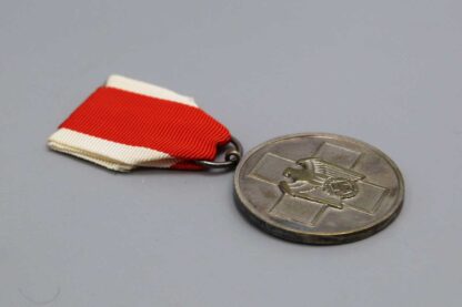 WW2 German Social Welfare Medal . GO5123 - Image 3