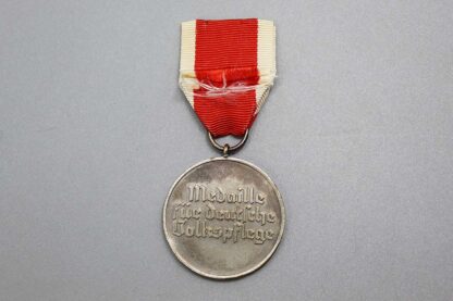 WW2 German Social Welfare Medal . GO5123 - Image 4