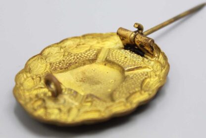 SOLD WW1 German Gold Wound Badge . GO5136 - Image 4