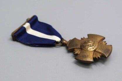 US Navy Cross Full Wrap Broach WW2 . YMU4374 - Image 3