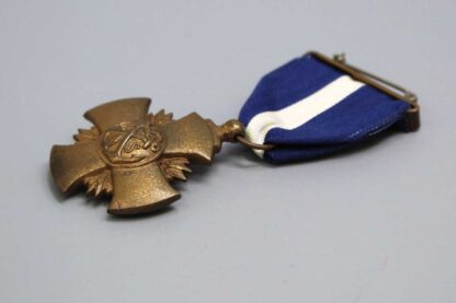 US Navy Cross Full Wrap Broach WW2 . YMU4374 - Image 7