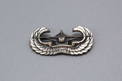 US WW2 Glider Assault Badge - Sterling . W288