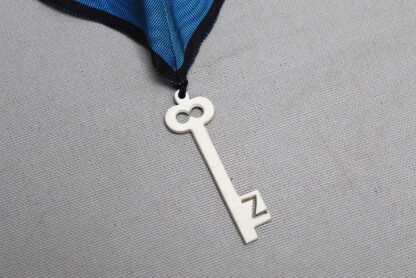 American Freemason Plastic Key Medal on Collarette . YMU4766 - Image 2